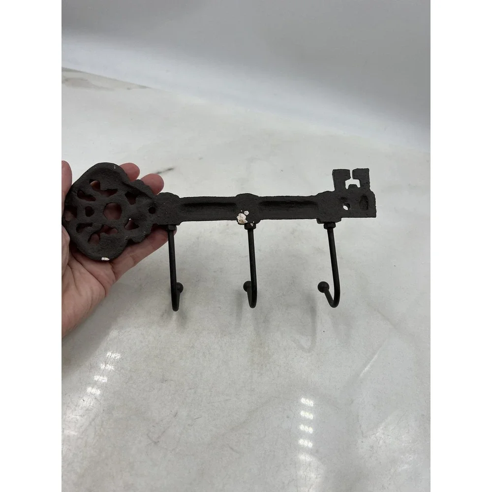 Vintage Cast Iron Skeleton Key Wall Hook Rack 3 Hook Brown Rustic Decor
